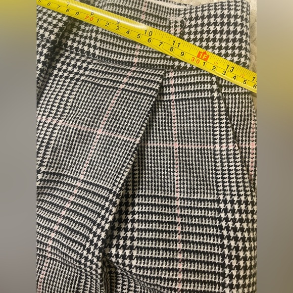 J Crew black and white capri plaid pant - Picture 6 of 7